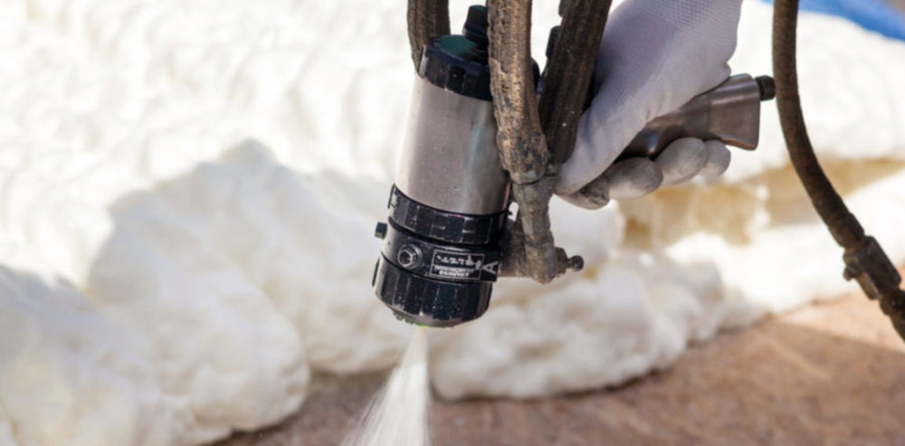 Why Think About Spray Foam Insulation in the Summer?